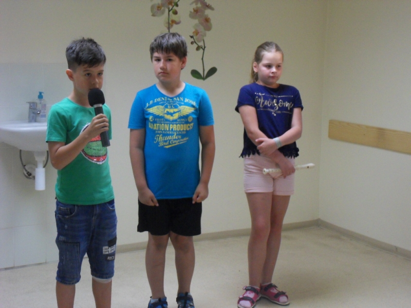 Vystúpenie detí zo ZŠ Brestovec