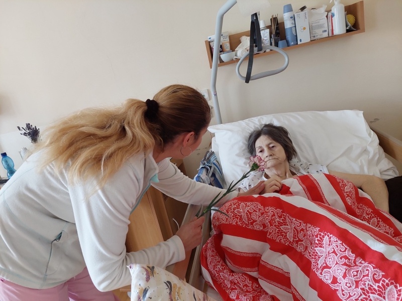 Mesiac úcty k starším 2013