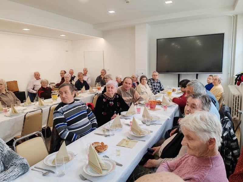 Október mesiac úcty k starším 2025